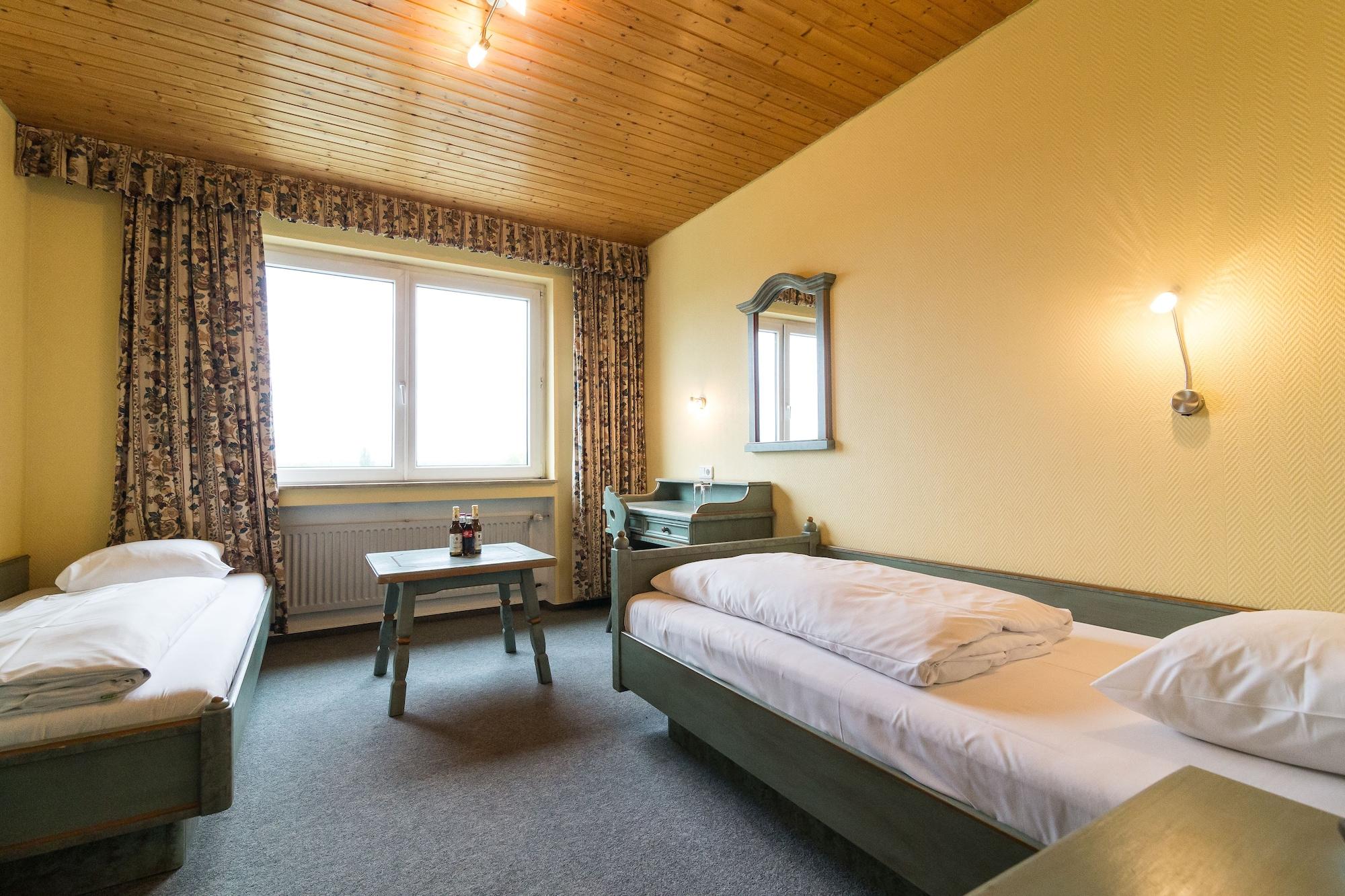 פרנקפורט Tagungshotel Hoechster Hof מראה חיצוני תמונה