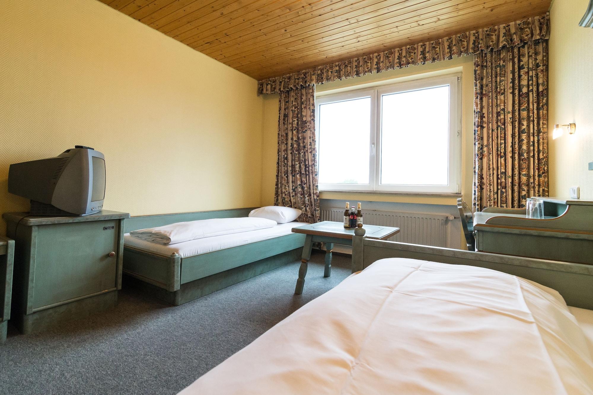 פרנקפורט Tagungshotel Hoechster Hof מראה חיצוני תמונה